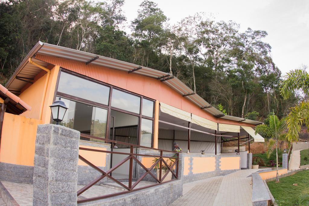 Hotel Pousada Cantinho Do Ceu Paraiba do Sul Exterior photo